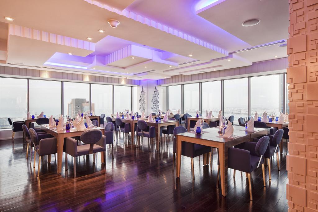 The Domain Bahrain Hotel And Spa - Adults Friendly 16 Years Plus Манама Екстер'єр фото The 360° Restaurant