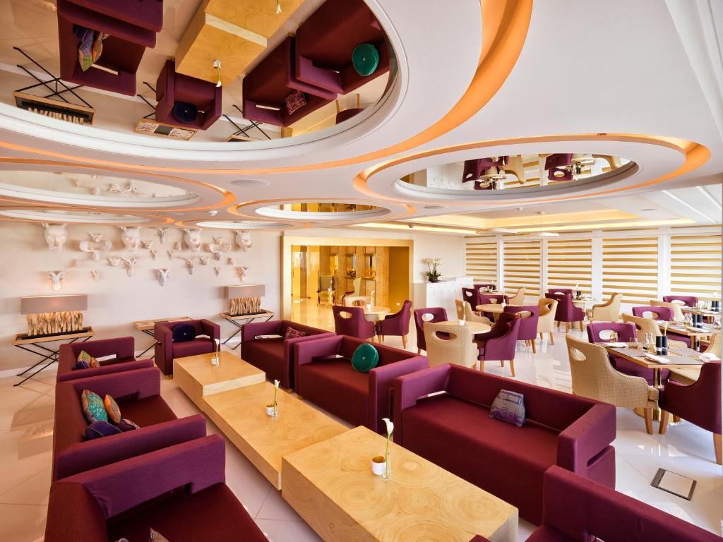 The Domain Bahrain Hotel And Spa - Adults Friendly 16 Years Plus Манама Екстер'єр фото The lounge at the airport